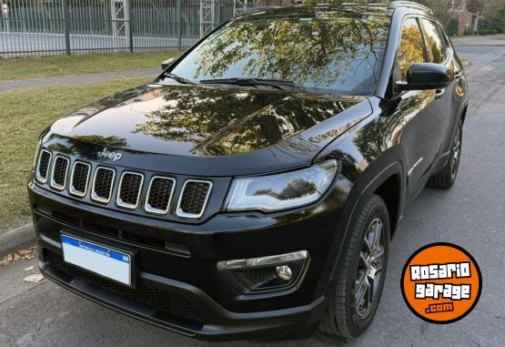 Camionetas - Nissan Jeep Compass sport AT 2019 Nafta 120000Km - En Venta