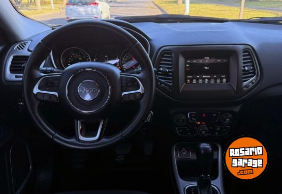 Camionetas - Nissan Jeep Compass sport AT 2019 Nafta 120000Km - En Venta