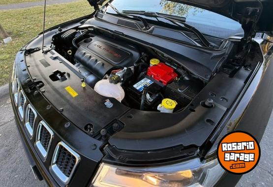 Camionetas - Nissan Jeep Compass sport AT 2019 Nafta 120000Km - En Venta
