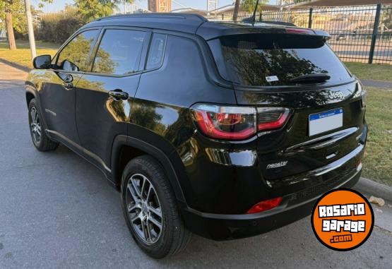 Camionetas - Nissan Jeep Compass sport AT 2019 Nafta 120000Km - En Venta