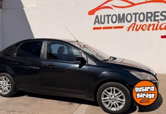 Autos - Ford FOCUS 2.0 GUIA GNC 2010 GNC 184523Km - En Venta