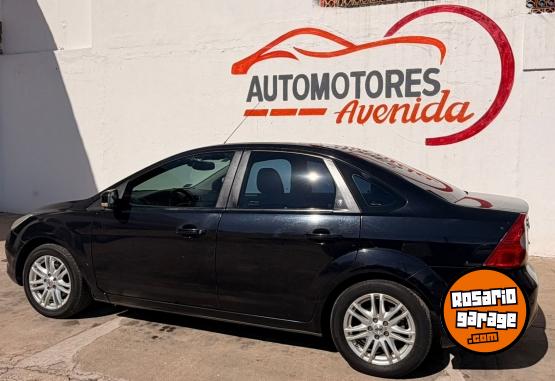 Autos - Ford FOCUS 2.0 GUIA GNC 2010 GNC 184523Km - En Venta