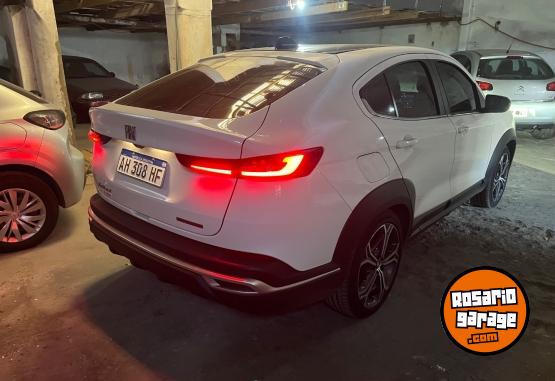 Autos - Fiat FASTBACK 2025 Nafta 4500Km - En Venta