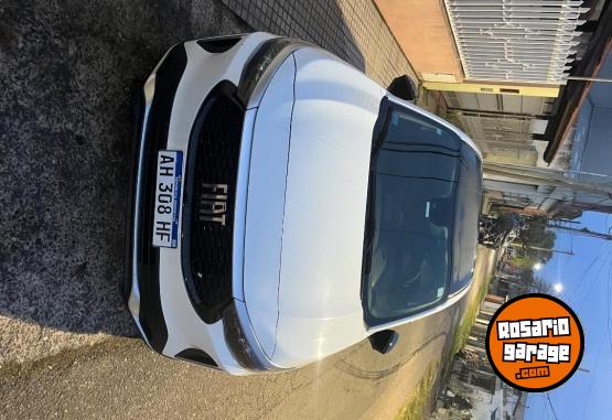 Autos - Fiat FASTBACK 2025 Nafta 5500Km - En Venta