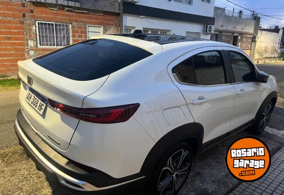 Autos - Fiat FASTBACK 2025 Nafta 5500Km - En Venta