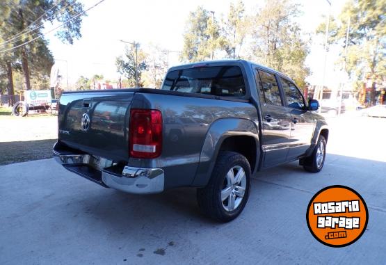 Camionetas - Volkswagen amarok highline pack 4x2 2021 Diesel 128000Km - En Venta