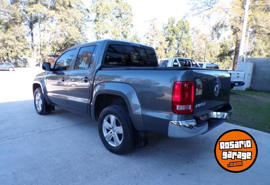 Camionetas - Volkswagen amarok highline pack 4x2 2021 Diesel 128000Km - En Venta