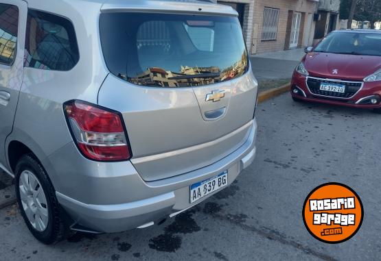 Autos - Chevrolet Spin 2016 Nafta 97000Km - En Venta