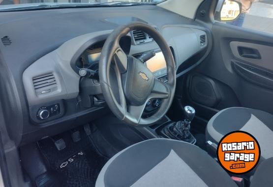Autos - Chevrolet Spin 2016 Nafta 97000Km - En Venta