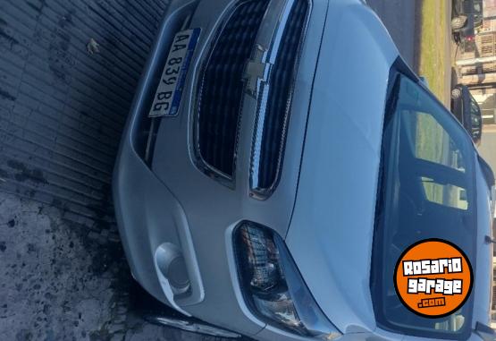 Autos - Chevrolet Spin 2016 Nafta 97000Km - En Venta