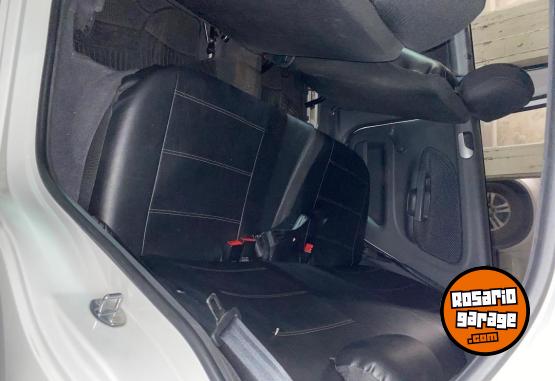 Autos - Volkswagen Gol trend 1.6 L/13 2016 Nafta 127000Km - En Venta