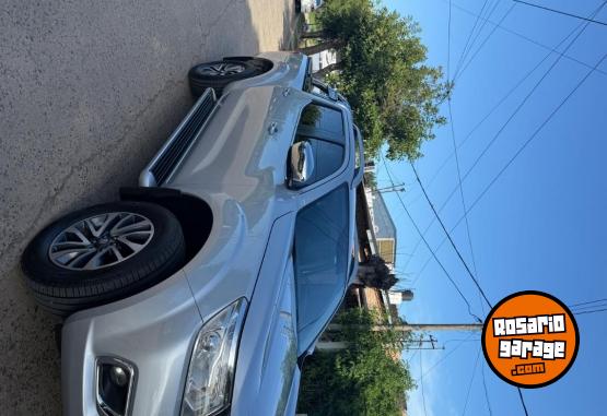 Camionetas - Nissan Frontier 2017 Diesel 70000Km - En Venta