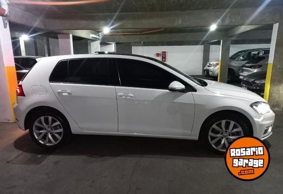 Autos - Volkswagen Golf 2021 Nafta 71000Km - En Venta