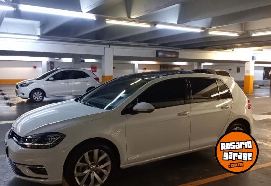 Autos - Volkswagen Golf 2021 Nafta 71000Km - En Venta