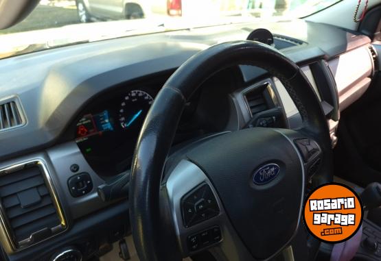 Camionetas - Ford Ranger XLT 4x4 2019 Diesel 86000Km - En Venta