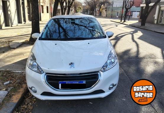 Autos - Peugeot 208 Allure to 2016 Nafta 96000Km - En Venta