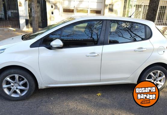 Autos - Peugeot 208 Allure to 2016 Nafta 96000Km - En Venta