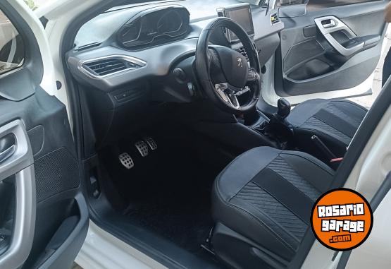 Autos - Peugeot 208 Feline 2018 Nafta 60000Km - En Venta