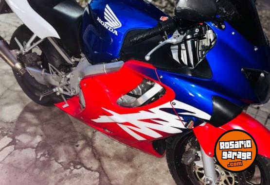 Motos - Honda Cbr 600 última light 2000 Nafta 65000Km - En Venta