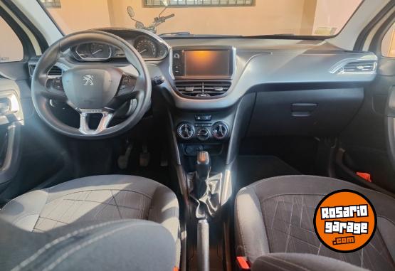 Autos - Peugeot 208 2016 Nafta 120000Km - En Venta