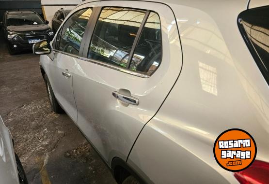 Autos - Chevrolet TRACKER FWD LTZ 2016 Nafta 107000Km - En Venta