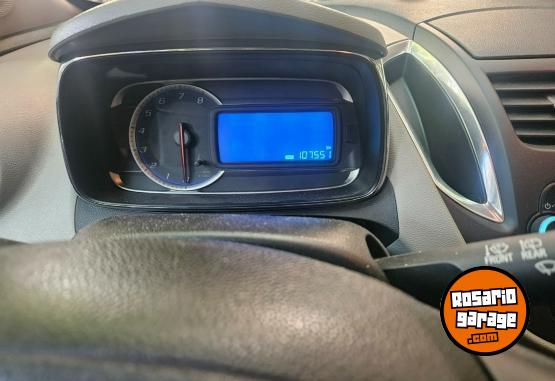 Autos - Chevrolet TRACKER FWD LTZ 2016 Nafta 107000Km - En Venta