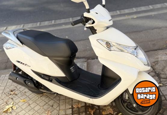 Motos - Honda ELITE 2017 Nafta 11410Km - En Venta