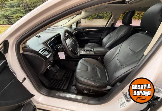 Autos - Ford Mondeo titanium 2018 Nafta 108000Km - En Venta
