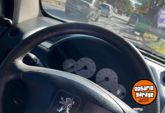 Autos - Peugeot Partner 2017 Nafta 200000Km - En Venta