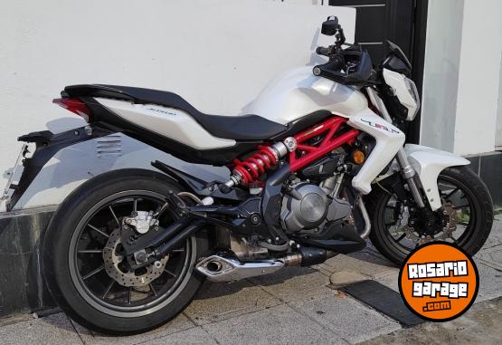 Motos - Benelli TNT 300 2018 Nafta 32000Km - En Venta