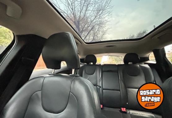 Autos - Volvo V40 T4 Luxury 2013 Nafta 150560Km - En Venta