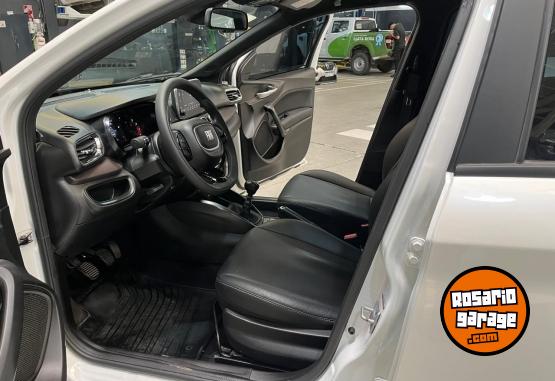 Autos - Fiat CRONOS PRESICION 1.8 2020 Nafta 31298Km - En Venta