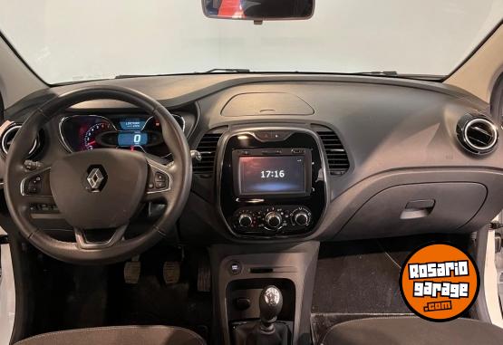 Autos - Renault CAPTUR 2.0 ZEN 2.0 6MT 2017 Nafta 63604Km - En Venta
