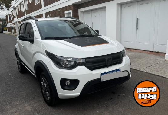 Autos - Fiat Mobi Trekking 2025 Nafta 13000Km - En Venta