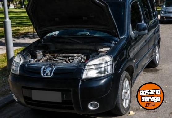 Utilitarios - Peugeot Partner 2013 Diesel 280000Km - En Venta