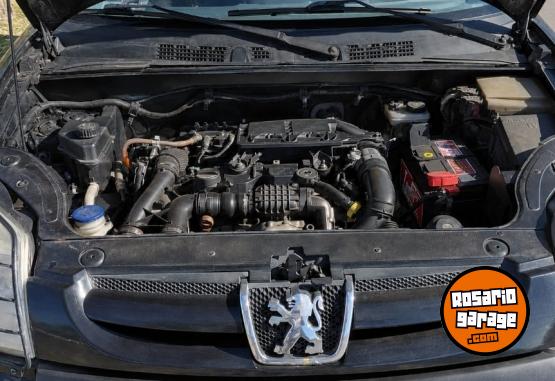 Utilitarios - Peugeot Partner 2013 Diesel 280000Km - En Venta