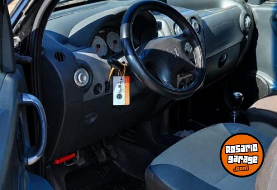 Utilitarios - Peugeot Partner 2013 Diesel 280000Km - En Venta