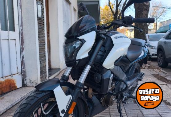 Motos - Bajaj Dominar 400 2017 Nafta 63000Km - En Venta