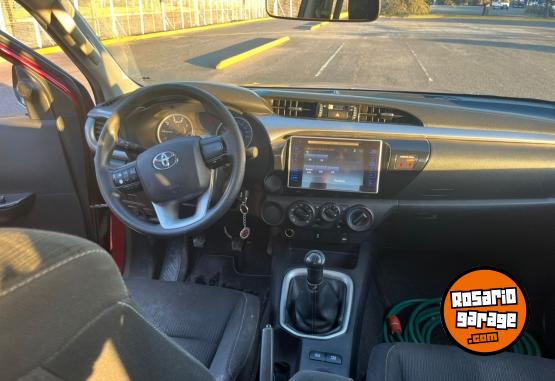 Camionetas - Toyota Hilux 2016 Diesel 110000Km - En Venta