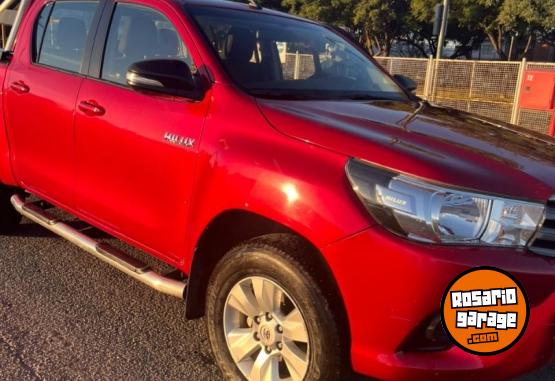 Camionetas - Toyota Hilux 2016 Diesel 110000Km - En Venta