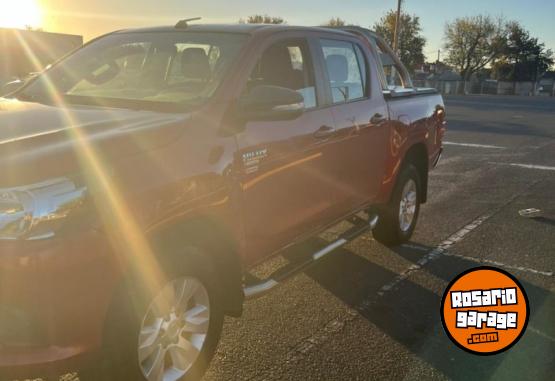 Camionetas - Toyota Hilux 2016 Diesel 110000Km - En Venta