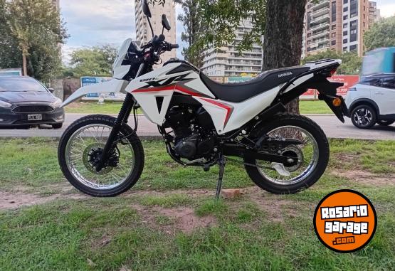 Motos - Honda XR 190 2.0 2025 Nafta 6600Km - En Venta