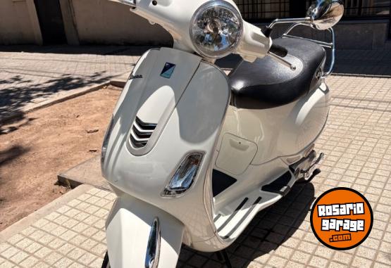 Motos - Vespa Automatica 2019 Nafta 8500Km - En Venta