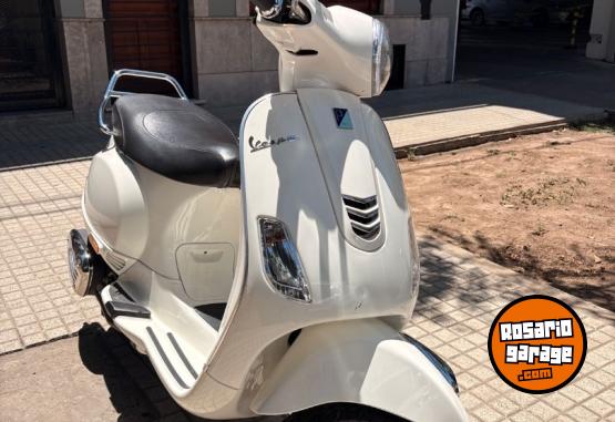 Motos - Vespa Automatica 2019 Nafta 8500Km - En Venta