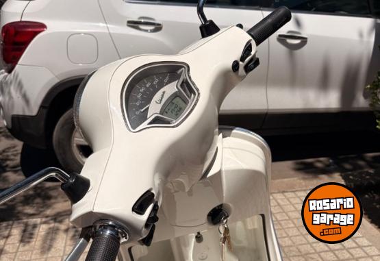 Motos - Vespa Automatica 2019 Nafta 8500Km - En Venta