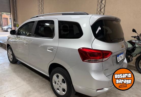 Autos - Chevrolet SPIN 7 ASIENTOS 2019 Nafta 80000Km - En Venta