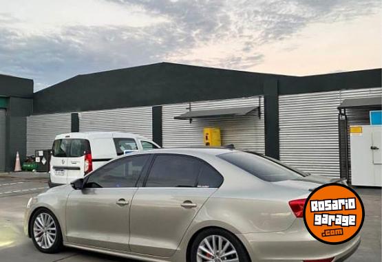 Autos - Volkswagen Vento 2013 Nafta 110000Km - En Venta