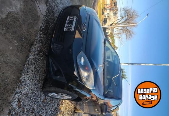 Autos - Ford Fiesta one edge plus 5p 2012 Nafta 154000Km - En Venta