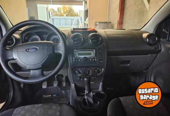 Autos - Ford Fiesta one edge plus 5p 2012 Nafta 154000Km - En Venta