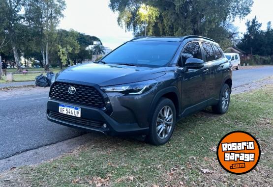 Autos - Toyota Corolla Cross 2.0 Xli Cvt 2022 Nafta 9000Km - En Venta